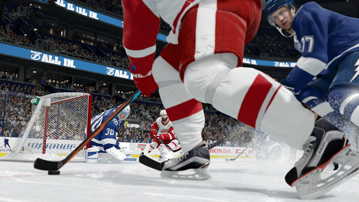 NHL 17 [PlayStation 4]