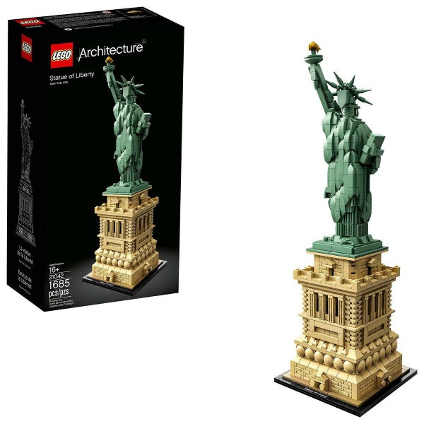 LEGO Architecture: Statue of Liberty - 1685 Piece Building Kit [LEGO, #21042]