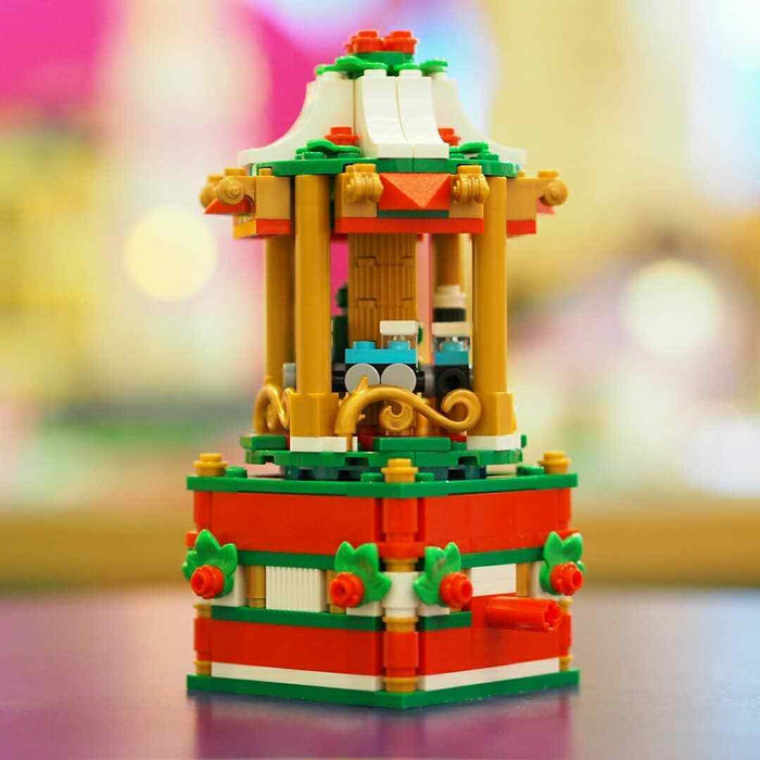 LEGO Holiday Christmas Carousel (2018 Limited Edition) - 251 Piece Building Kit [LEGO, #40293]
