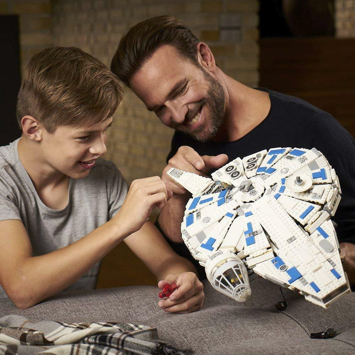 LEGO Star Wars: Kessel Run Millennium Falcon - 1414 Piece Building Kit [LEGO, #75212]