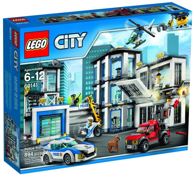 LEGO City: Police Station - 894 Piece Building Kit [LEGO, #60141, Ages 6-12]