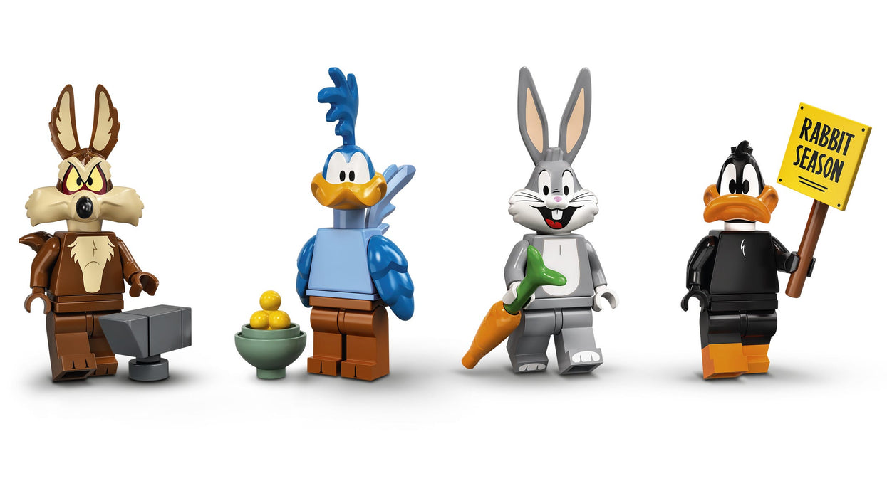 LEGO Collectible Looney Tunes 6 Mystery Minifigures - 48 Piece Building Kit [LEGO, #71030]