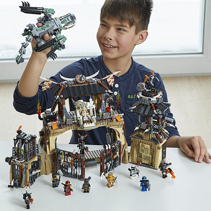 LEGO Ninjago: Masters of Spinjitzu - Dragon Pit - 1660 Piece Building Kit [LEGO, #70655]