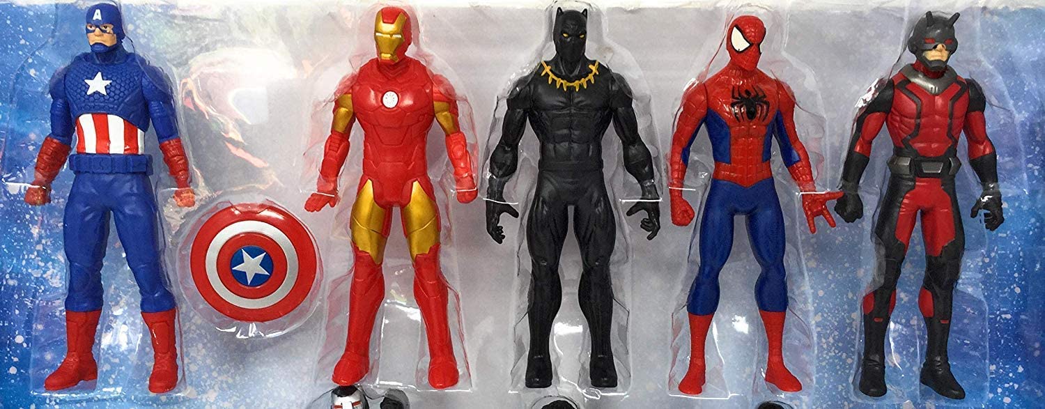Marvel Ultimate Protector Pack - 8 Action Figures [Toys, Ages 4+]