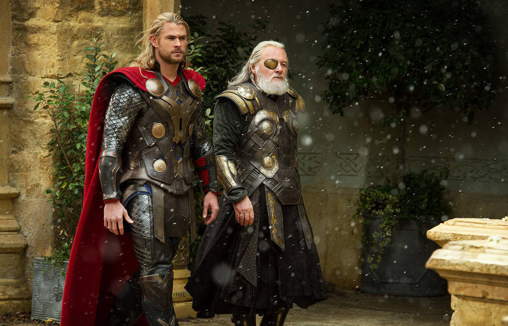 Thor and Thor: The Dark World [Blu-Ray Box Set]